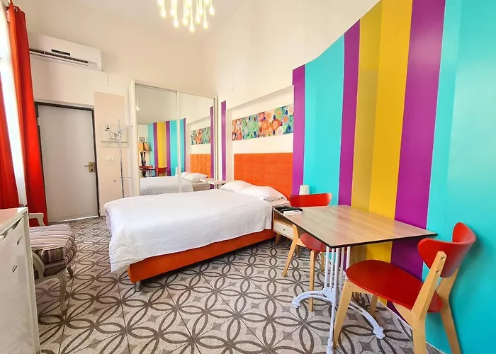 Lisetta - By Beach Apartments Tlv Tel Aviv
