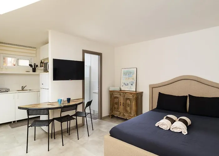 Studio Near The Carmel Market & 1Min To The Beach Tel Aviv admite animales