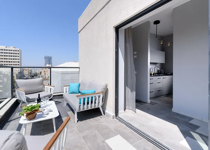 The Roof - By Sea Land Suites Tel Aviv