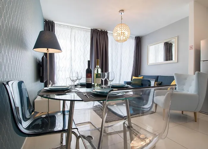Sweethome26 Luxury Apt Close To The Beach & Free Parking Tel Aviv