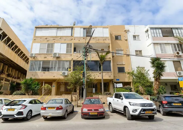 Sea View Designed Studio Apartment In Front Of Hilton Tlv Tel Aviv