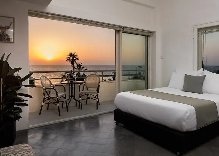 Gordon'S Beach House Tel Aviv
