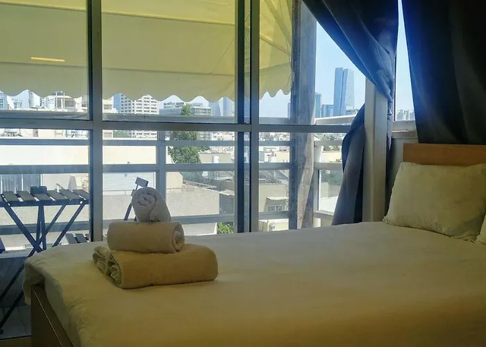 Dizengoff Penthouse Boutique Hostel Tel Aviv