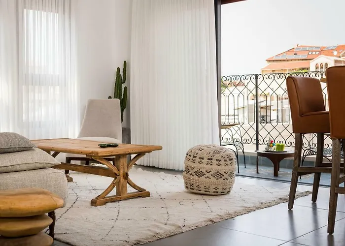 Flea Market Vibrations By Five Stay Tel Aviv