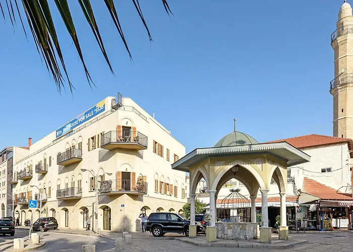 Boutique Apartment With Sea View And Balcony Facing West By Sea N' Rent Tel Aviv